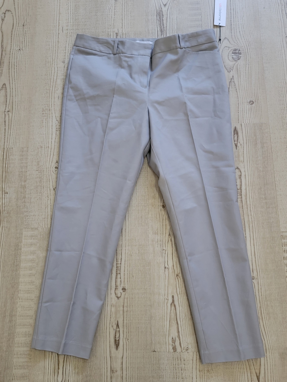 NWT Liz Claiborne Emma Women's Cotton Ankle Dress Pants in Light Gray Size 12